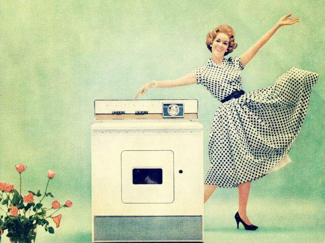 Manual dos Solteiros: 6 erros que você está cometendo ao lavar suas roupas