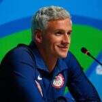 Pivô de polêmicas nas Olimpíadas, nadador Ryan Lochte vira piada após entrevista