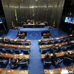 ‘Quem tem moral?’, questiona petista e causa bate-boca na sessão que pode cassar Dilma