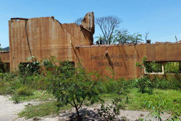 Samarco deve voltar a explorar mineração em Mariana em 2017