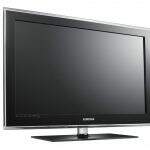 PM prende 3 homens com televisor furtado no ‘Barraco do Teta’
