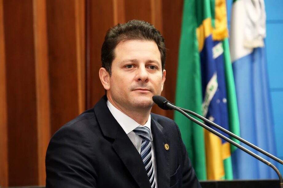 MPE move ação contra deputado e quer ressarcimento de R$ 1,3 mi