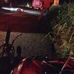Motociclista cai na pista e morre atropelado por caminhão em Campo Grande