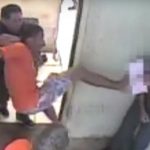 ‘Presos ditam as regras’ em presídio onde agente foi agredido, diz servidor
