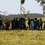 Mulheres e crianças deixam fazenda ocupada por indígenas em Juti