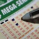 Mega-Sena acumula de novo e promete pagar R$ 30 milhões na quarta-feira