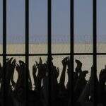 Organização internacional recomenda que Brasil combata abusos nas prisões