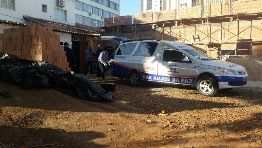 Homem esfaqueado no centro de Campo Grande morre antes de receber socorro