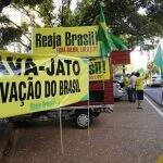 VÍDEO: ‘ou você vai, ou Dilma volta’: grupo adesiva carros para protesto dia 31