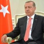 Em “contra-golpe”, governo turco fecha 45 jornais e 16 emissoras