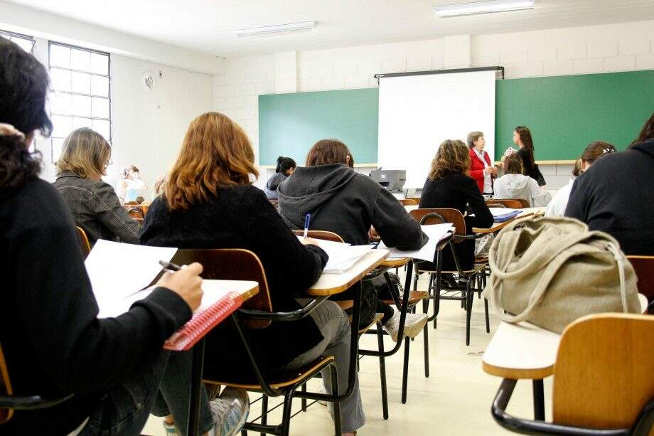 Universidade oferece 620 vagas para cursos gratuitos durante as férias