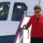 Dilma desiste de voo em avião de carreira e PT freta jato para presidente afastada