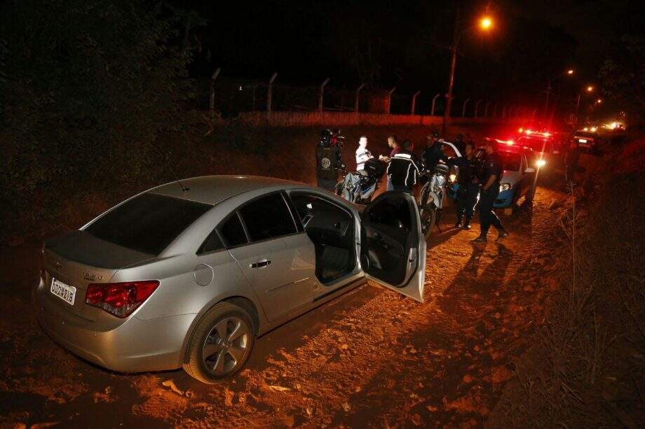 Advogado Leva Tiro Em Tentativa De Roubo De Carro Na Ch Cara Dos Poderes