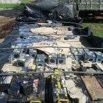 PMA apreende caminhão transportando 553 baterias veicular ilegalmente