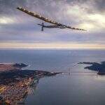 Avião movido a energia solar viaja dos EUA à Espanha