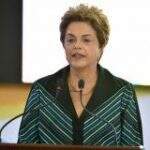 Em nota, Dilma nega pagamento irregular a João Santana