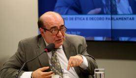 Testemunha de Cunha diz que contas do exterior são ‘trustes’ e podem ser ilegais