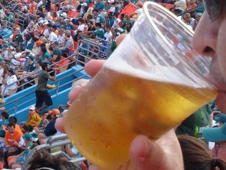 Câmara derruba veto de Bernal e autoriza venda de bebida alcoólica em estádios