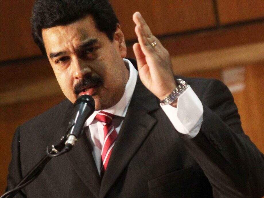 No Dia do Trabalho, presidente da Venezuela aumenta salário mínimo em 30%