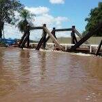 Mais alagamentos: rio sobe e famílias ficam desalojadas na região sul