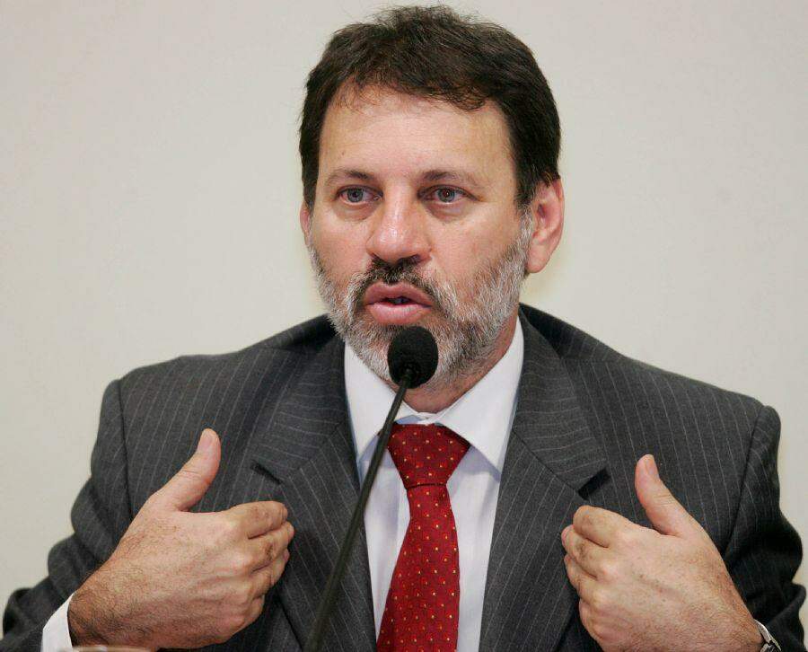 STF concede perdão de pena ao ex-tesoureiro do PT Delúbio Soares