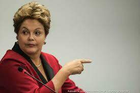 Dilma reitera que não vai renunciar e denuncia golpe