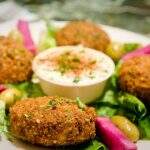 Gastronomia: Bolinho ‘simpático’, falafel é opção leve de iguaria árabe