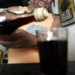 Cliente de bar em Campo Grande morre à mesa após tomar gole de pinga