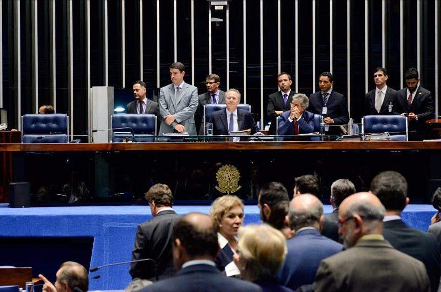 Impeachment, protestos e ação contra Lula repercutem nos discursos em Plenário