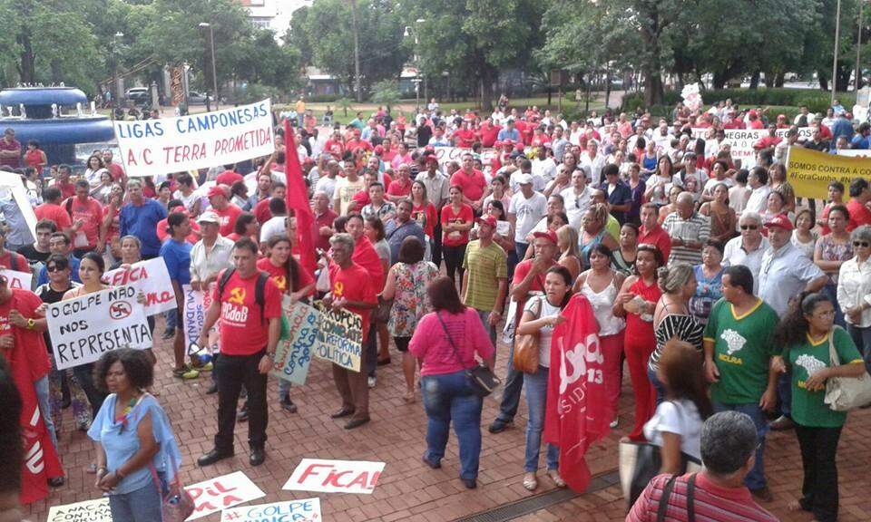 Ato contra impeachment ocorre na próxima sexta em Campo Grande