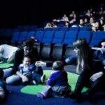 Com sessão de cinema exclusiva, mães debatem se ter filhos é perder espaço social