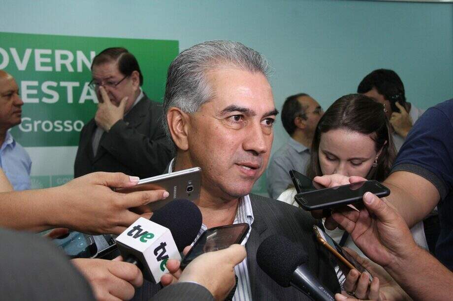 Reinaldo diz que aumento a servidor vai depender do Brasil em 2017