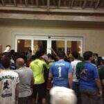 Palmeiras é recebido com festa de ‘fechar o hotel’ em Araraquara
