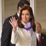 Cristina Kirchner comparece a tribunal para depor em caso de corrupção