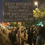 “Feministo” que roubou a cena em protestos no Chile já agrediu ex-esposa