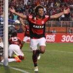 Flamengo marca três contra o Santa Cruz e segue na vice-liderança