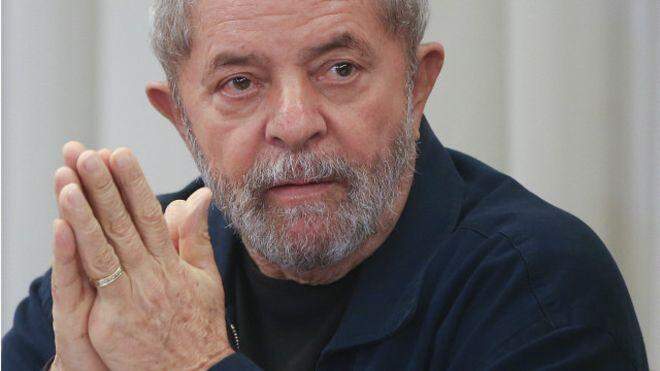 Advogados entram com ações questionando denúncias da Lava Jato contra Lula