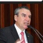 Paulo Correa é flagrado ‘ensinando’ colega a fraudar ponto de nomeados