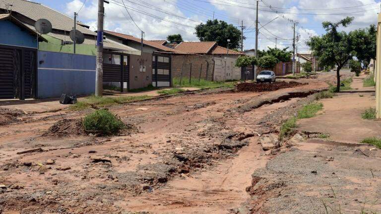 Prefeitura anuncia para março primeira etapa de pavimentação no Nova Lima
