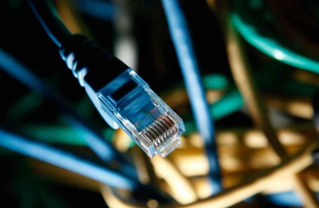 Operadora afirma que serviços de internet foram reparados em bairros de Campo Grande