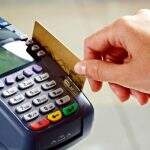 Cliente é reembolsado com juros e correção após erro em fatura do cartão de crédito