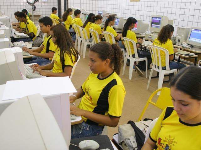ONG oferece 200 vagas gratuitas de cursos profissionalizantes para jovens