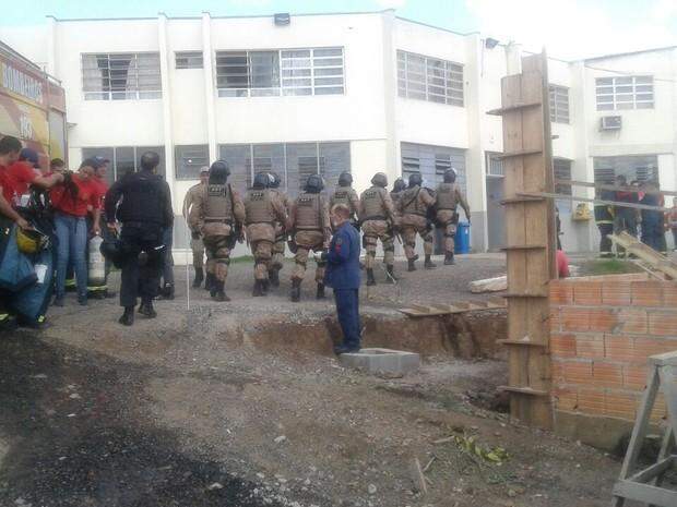 Dez presos ficam feridos após motim em presídio de Santa Catarina