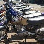 Crise derruba até a venda de motos, que já foram alternativa ao transporte ruim