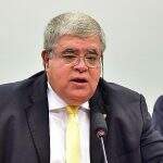 Marun adia pedido de ‘limpa’ no PMDB: “Renan mente com saudades do PT”