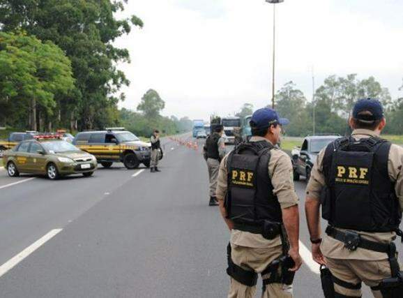 Traficante é preso usando o carro da mãe para levar droga até o Espírito Santo