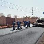 Com obra em andamento, contrato de R$ 9,1 milhões para asfalto do Rita Vieira é assinado