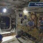 Astronautas jogam partida de tênis a bordo da Estação Espacial Internacional