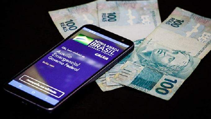 Caixa inicia pagamento da 2ª parcela de R$ 300 a inscritos no Bolsa Família nesta segunda