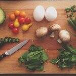 Nove dicas para mudar seus hábitos alimentares e cozinhar de forma saudável